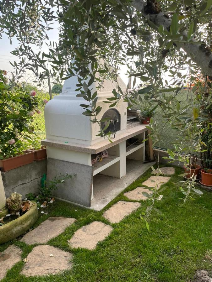 Casa Vacanze Collina Del Lago Pastrengo Exterior foto